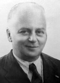 Олег Леонидов